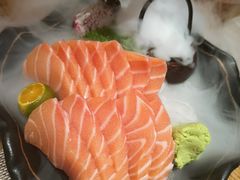 三文鱼刺身-千寻本居