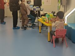 -极橙儿童齿科矫正中心(奥城店)