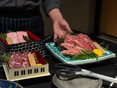 -山川小町·极番烧肉(新地假日广场店)