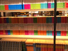 -新华书店(解放中路店)