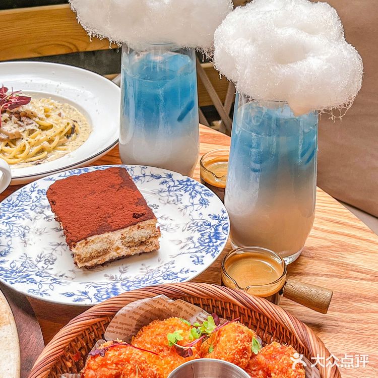 这是什么神仙饮品‼️武汉这家西餐厅绝了‼️