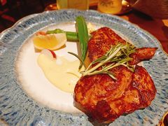 -秘密旅行Bonjour(黑金冠 江南西店)