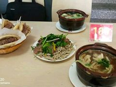 -闫家驴肉老店(华电一校店)