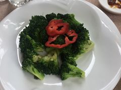 -忆食尚腊味煲仔饭(华南城店)