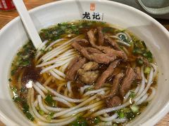 -湘人龙记老长沙米粉(鸟巢店)