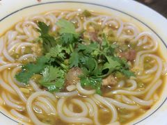 -三湘四水正宗湘菜(君峰路店)