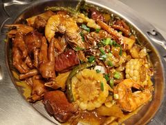 -徐记小怪兽肉蟹煲(中央大街店)