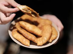 -肖四女乐山跷脚牛肉(江北星街坊店)