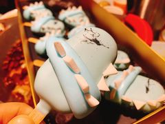 小恐龙款-Biteology Artisan Cakes(红庄·国际文化保税创新园店)