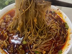 -崇州余荞面(落虹桥店)