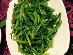 -小厨子私房菜·云南美食店