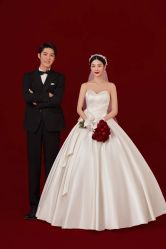 -都市丽人婚纱摄影