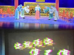 -虹桥艺术中心