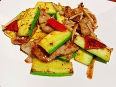 云瓜野菌炒爽肉-杭州JW万豪酒店-万豪中餐厅