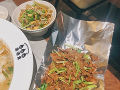 -渔语鱼新川菜Bistro(万象天地店)