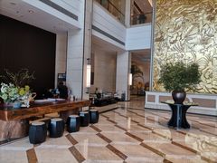 -龙悦湾酒家·八阵鱼生·渔人码头店