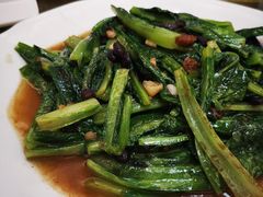 鲮鱼炒油麦菜-瑞记湛江鸡饭店·粤西第一鸡(粤垦店)