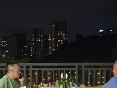 -鲤鱼塘农家山庄