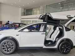 -TESLA 特斯拉(北京南四环中路特斯拉中心)