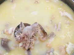 -侠成水上农庄(工业大道店)