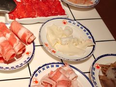 -贤合庄卤味自助火锅(新都汇店)
