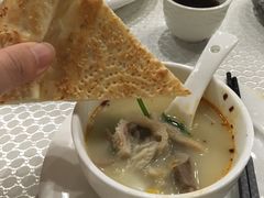 -巴扎美食·新疆菜·西域歌舞表演餐厅(新疆大厦店)