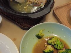 -港丽餐厅(高德置地店)