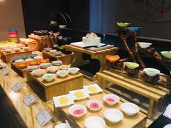 -西藏饭店·亚克·食光自助餐厅(文殊院店)