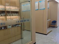 -大白象口腔连锁·矫正·种植中心(玺悦城店)