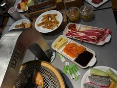 -山焱·炭火自助烤肉(周浦万达店)