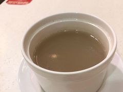 是日例汤-香港新发烧腊茶餐厅(万象店)