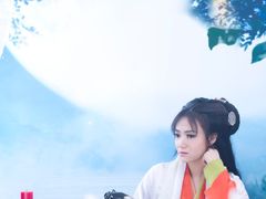 -九月鹰飞汉服摄影工作室