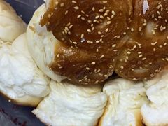 蜂蜜小面包-广根糕点(中山西路店)