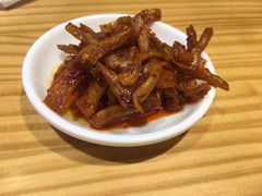 -八二小区抄手(龙湖上城天街店)