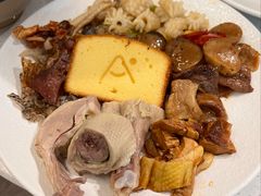 -上海虹桥中心爱琴海亚朵S酒店