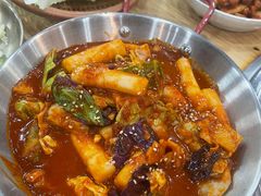 -牛信亭韩国料理·炭火烤肉(紫藤路店)