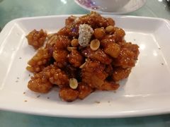-六和聚传统烤鸭.天津菜(和平店)