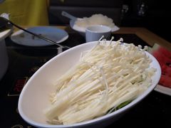 -严厨老坛酸菜鱼(吴江万宝店)