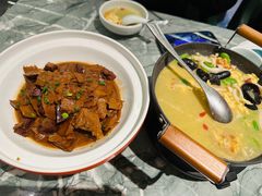-披云云小馆·味道江湖(姚家园万象汇店)