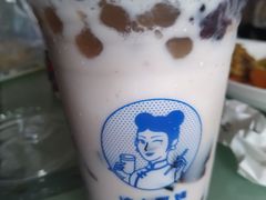 -沪上阿姨·精选茶饮(八一路店)
