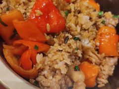 当红小炒肉石锅饭-新白鹿餐厅(爱琴海购物中心店)