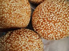 麻团-聚德华天护国寺小吃(甜水园店)