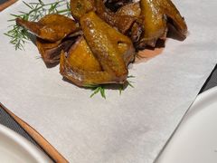 海盐焗乳鸽-小炳胜(卓悦中心店)