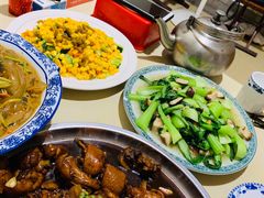 -山里人家(地板街店)