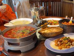 -万重锦·人文川菜馆(骡马市店)