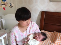 -爱的果实月嫂育婴师(世纪东方店)