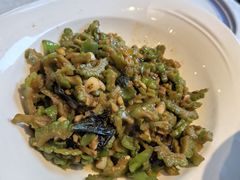 紫苏炒苦瓜-俏湘厨•地道湘菜(建华南路店)