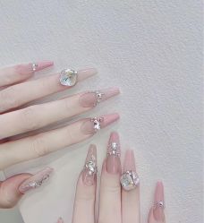 -秀色美甲美睫纹绣护肤