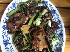 -汉阴白火石汆汤