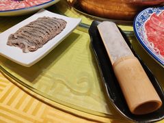 黑百叶-东来顺饭庄(金泉广场店)